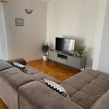 Apartmani Niks 마카르스카 외부 사진