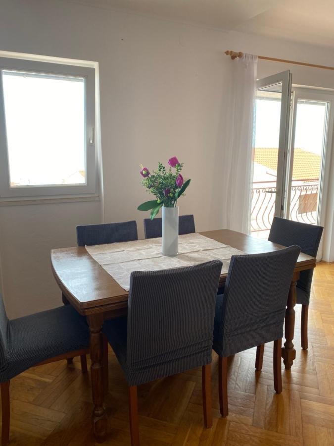 Apartmani Niks 마카르스카 외부 사진